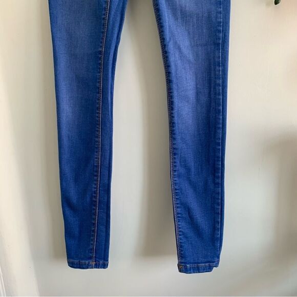 HIGH WAIST JEANS - Picture 6 of 8